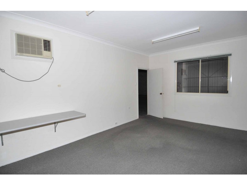 5 Jackson Street, Charters Towers QLD 4820