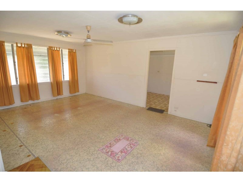 39 Mary Street, Charters Towers QLD 4820