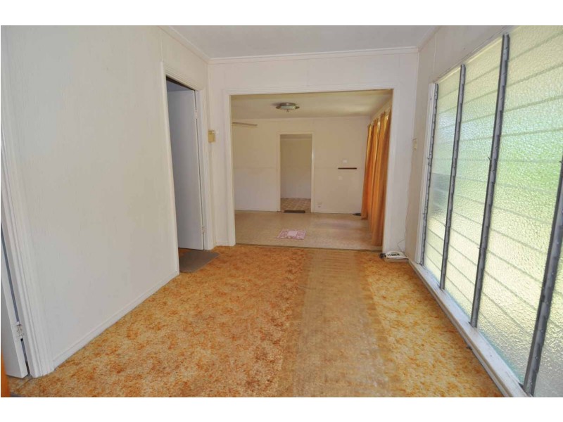 39 Mary Street, Charters Towers QLD 4820