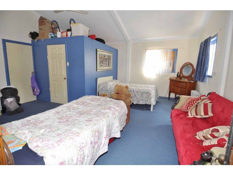 173 Featherby Road, Charters Towers QLD 4820