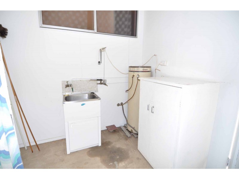 2 Craven Street, Charters Towers QLD 4820