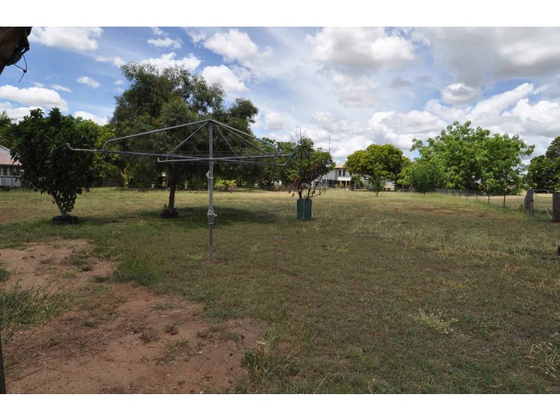 2 Craven Street, Charters Towers QLD 4820