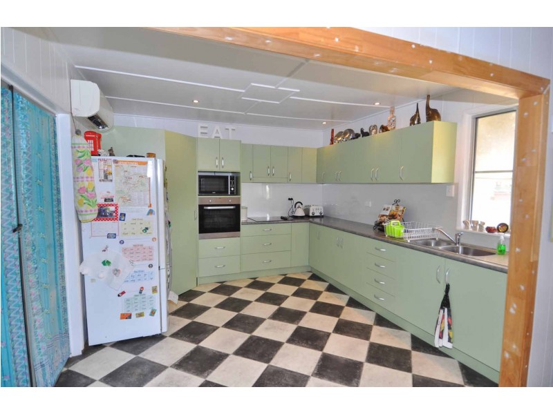 57 Mary Street, Charters Towers QLD 4820