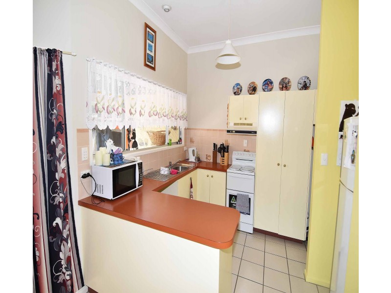 Unit 6, 37 Hackett Terrace, Richmond Hill QLD 4820