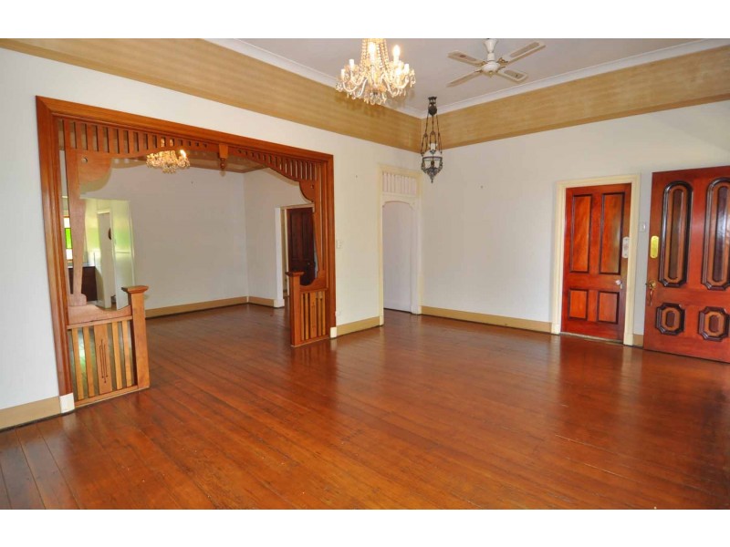 44 Anne Street, Charters Towers QLD 4820