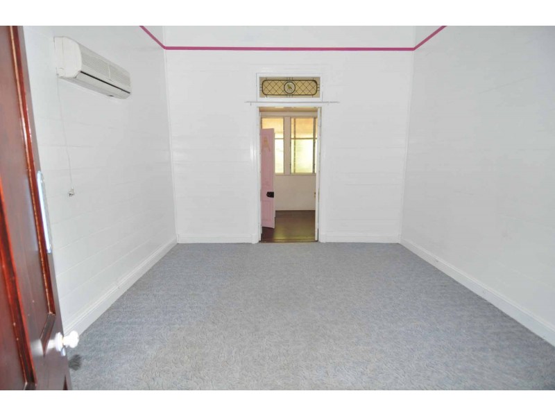 44 Anne Street, Charters Towers QLD 4820