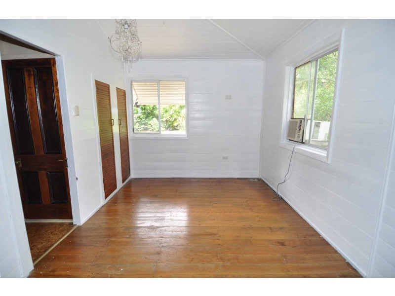 44 Anne Street, Charters Towers QLD 4820