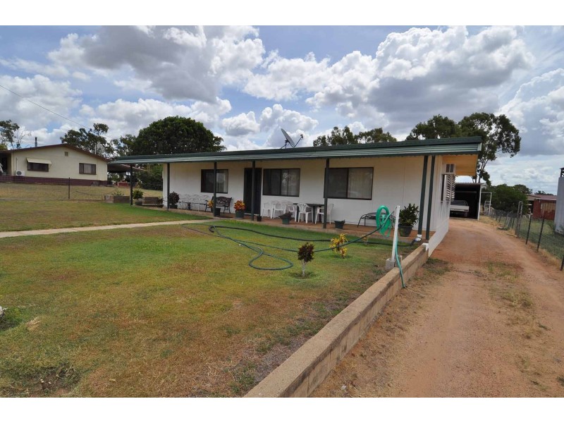 52 Mill Street, Pentland QLD 4816