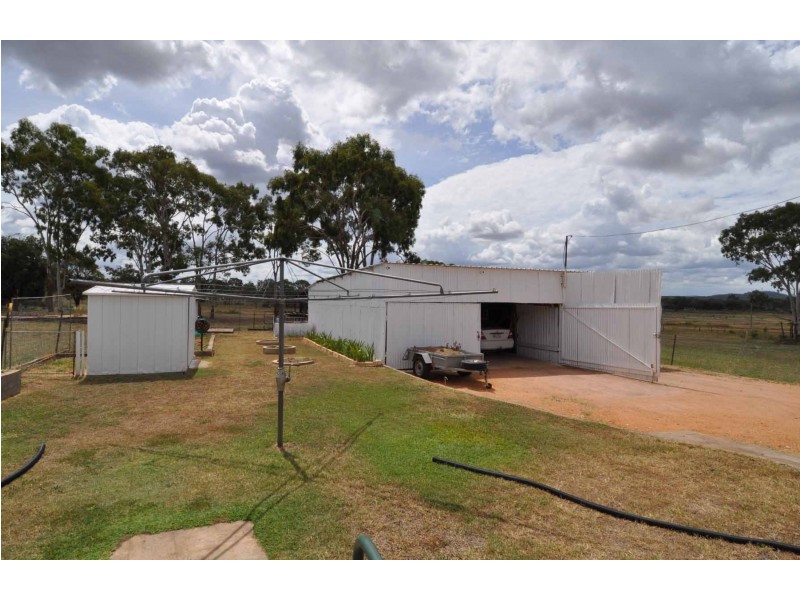 52 Mill Street, Pentland QLD 4816