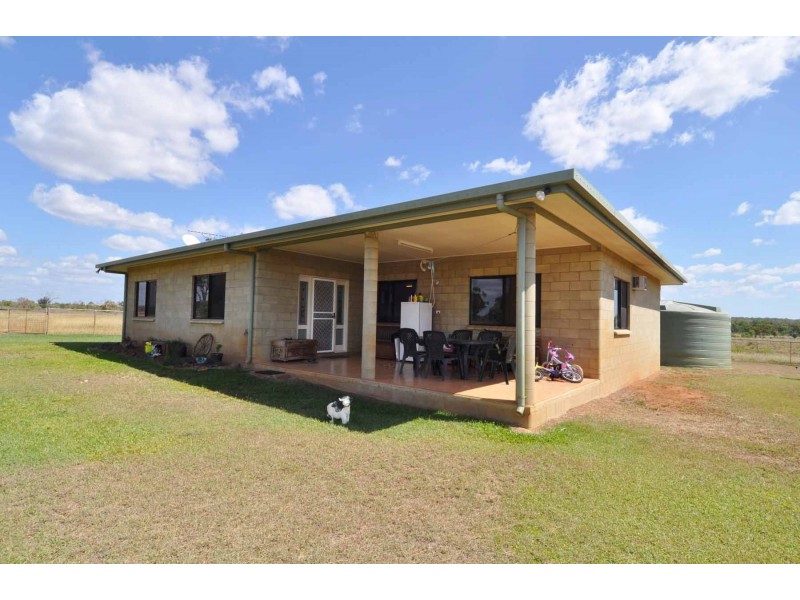 14293 Flinders Hwy, Black Jack QLD 4820