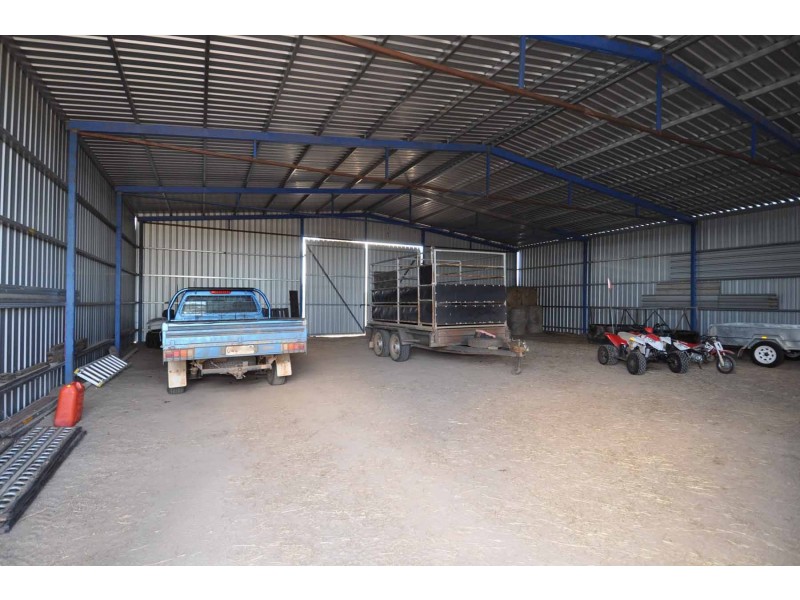 14293 Flinders Hwy, Black Jack QLD 4820