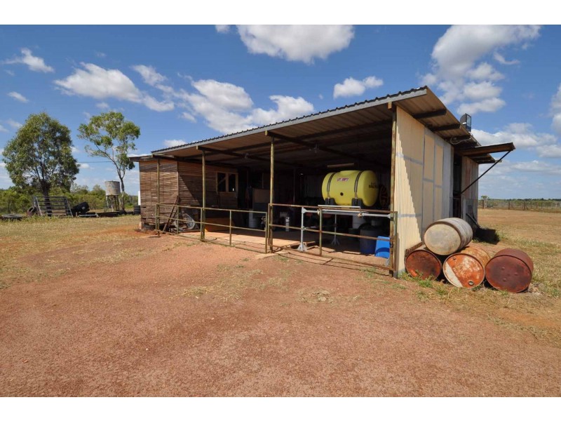 14293 Flinders Hwy, Black Jack QLD 4820