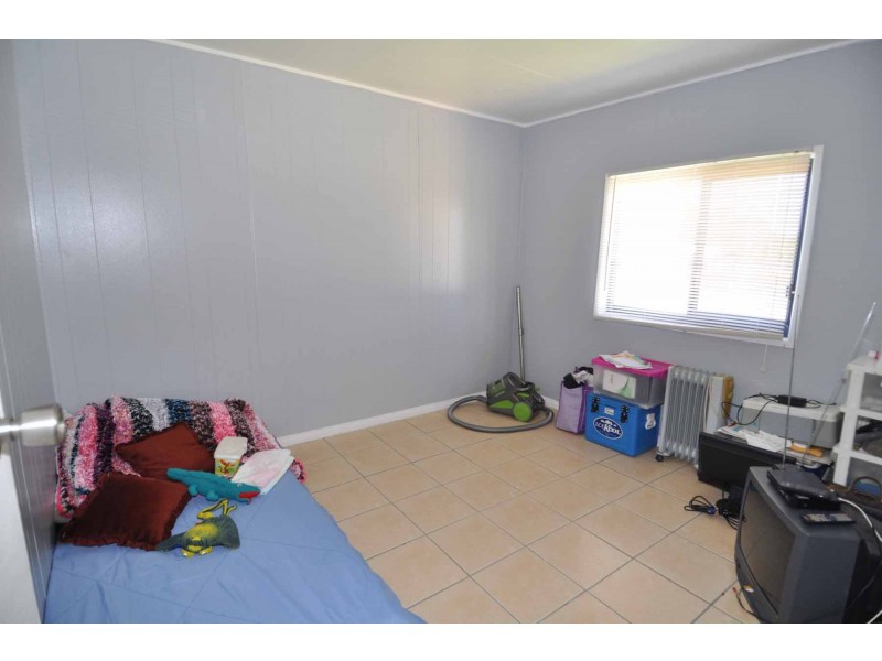 9 Armstrong Road, Charters Towers QLD 4820