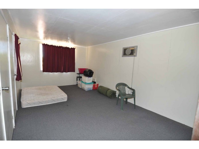 9 Armstrong Road, Charters Towers QLD 4820