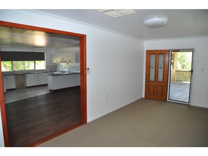23 Bluff Road, Charters Towers City QLD 4820