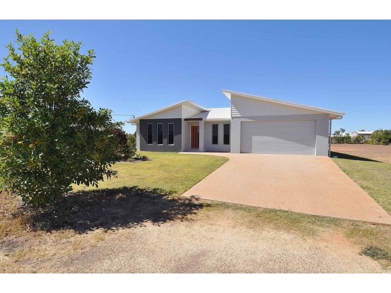 9 Hilltop Court, Charters Towers QLD 4820