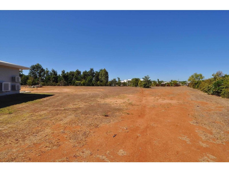 9 Hilltop Court, Charters Towers QLD 4820