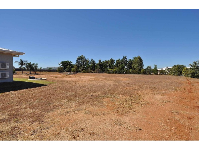 9 Hilltop Court, Charters Towers QLD 4820