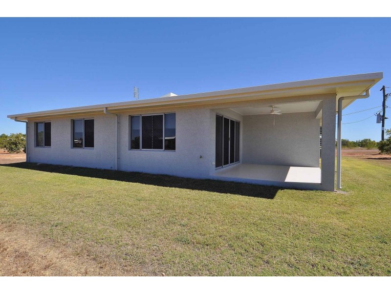 9 Hilltop Court, Charters Towers QLD 4820
