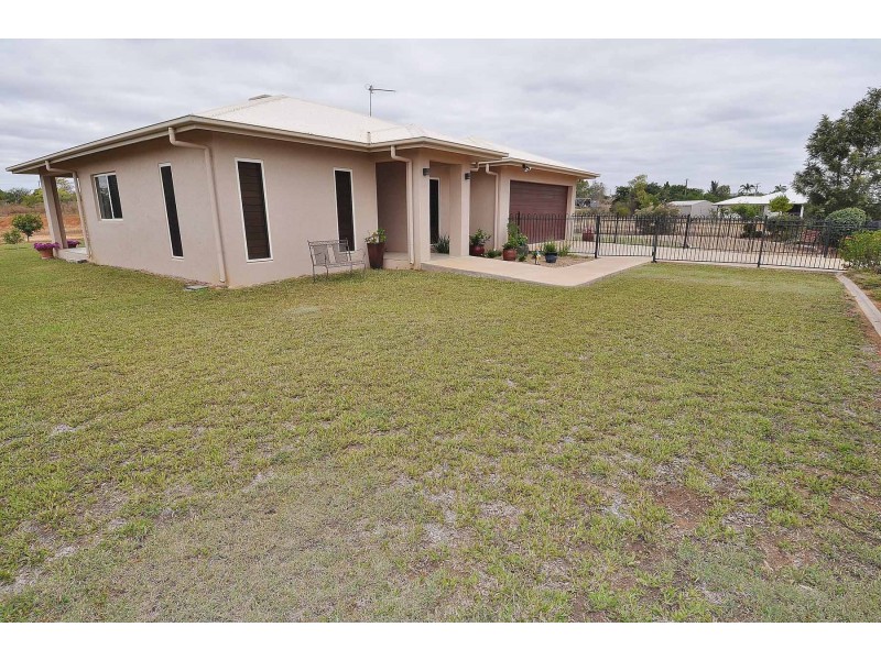 30 Estate Avenue, Charters Towers QLD 4820