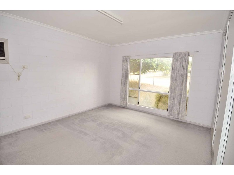 30 Aplin Street, Charters Towers QLD 4820