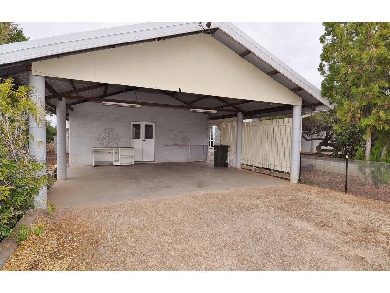 30 Aplin Street, Charters Towers QLD 4820