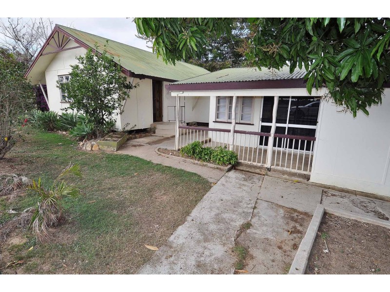7 Hegarty Road, Charters Towers QLD 4820