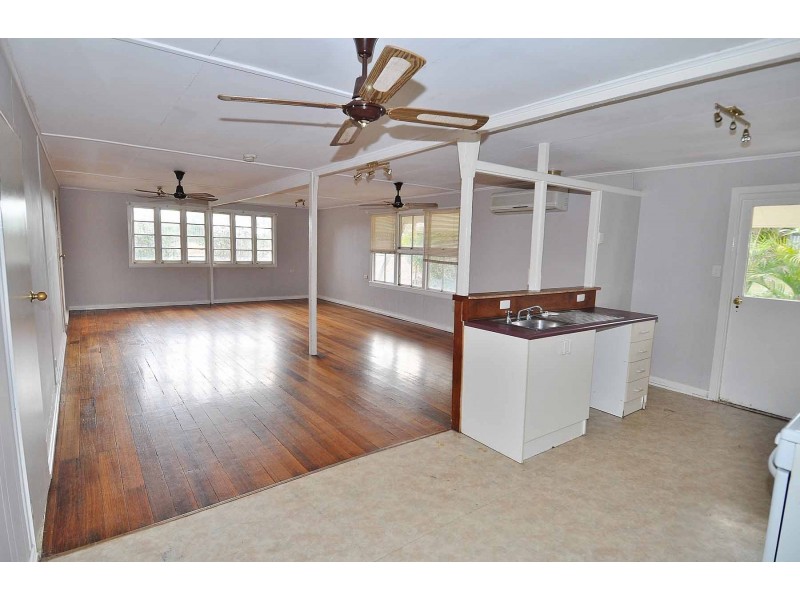 7 Hegarty Road, Charters Towers QLD 4820
