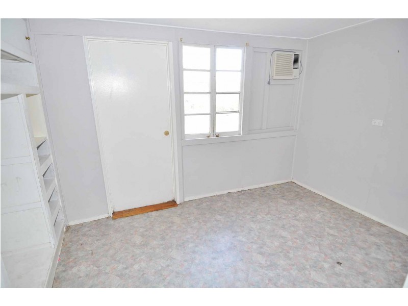 7 Hegarty Road, Charters Towers QLD 4820