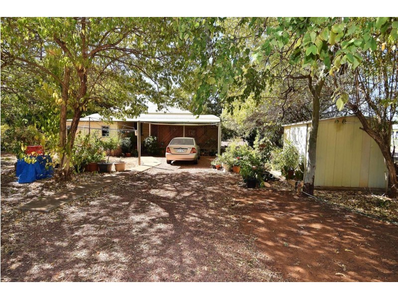 24 Manners Street, Richmond Hill QLD 4820