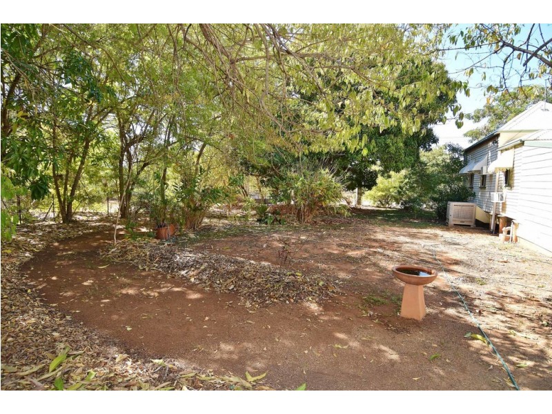 24 Manners Street, Richmond Hill QLD 4820