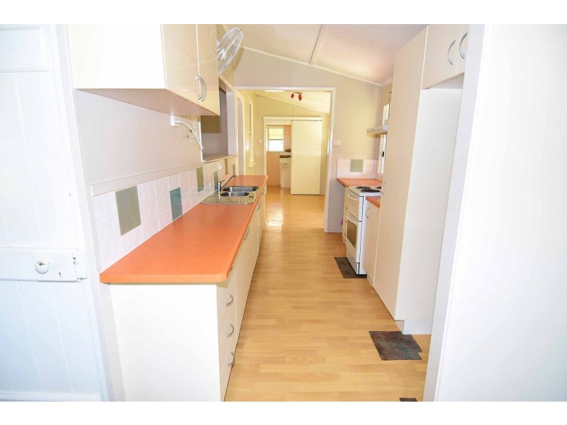20 Miner Street, Charters Towers QLD 4820