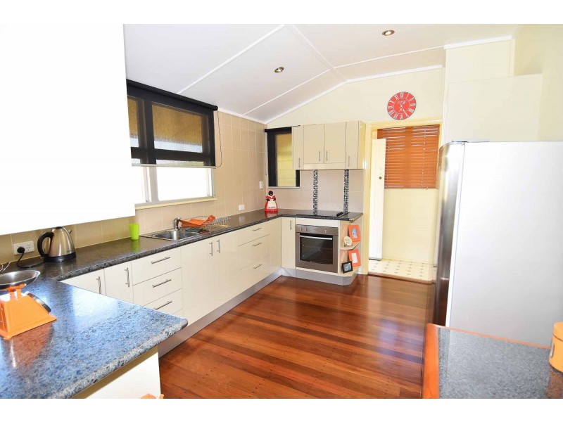 53 Depot Road, Charters Towers QLD 4820