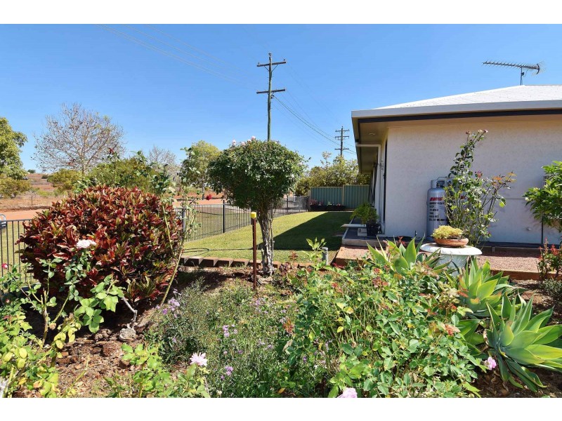 5A Stubley Street, Charters Towers QLD 4820