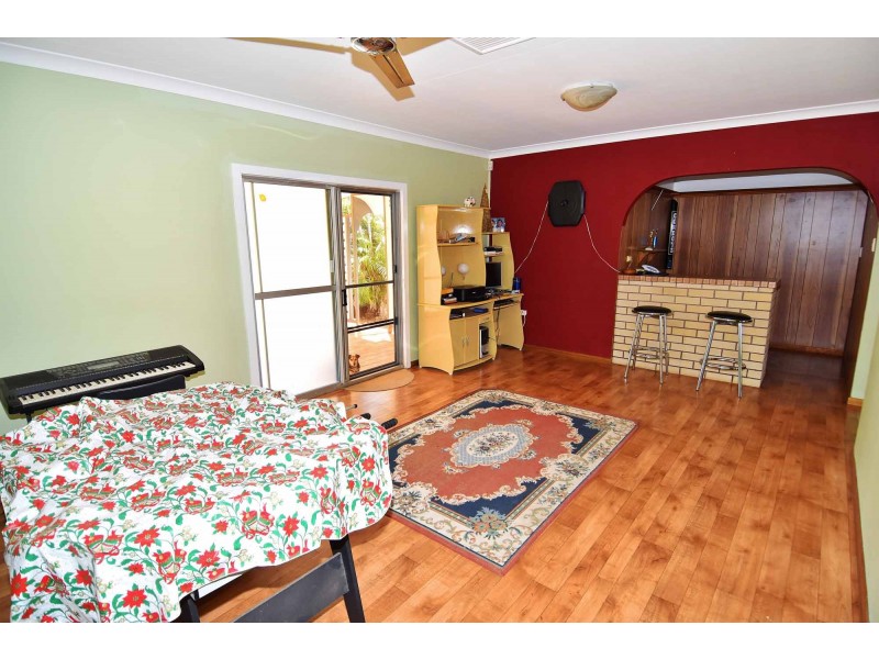 4 McDougall Close, Richmond Hill QLD 4820