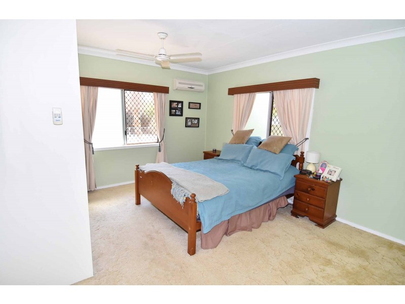 4 McDougall Close, Richmond Hill QLD 4820