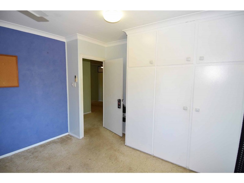 4 McDougall Close, Richmond Hill QLD 4820