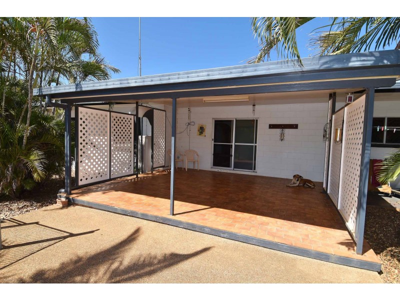 4 McDougall Close, Richmond Hill QLD 4820