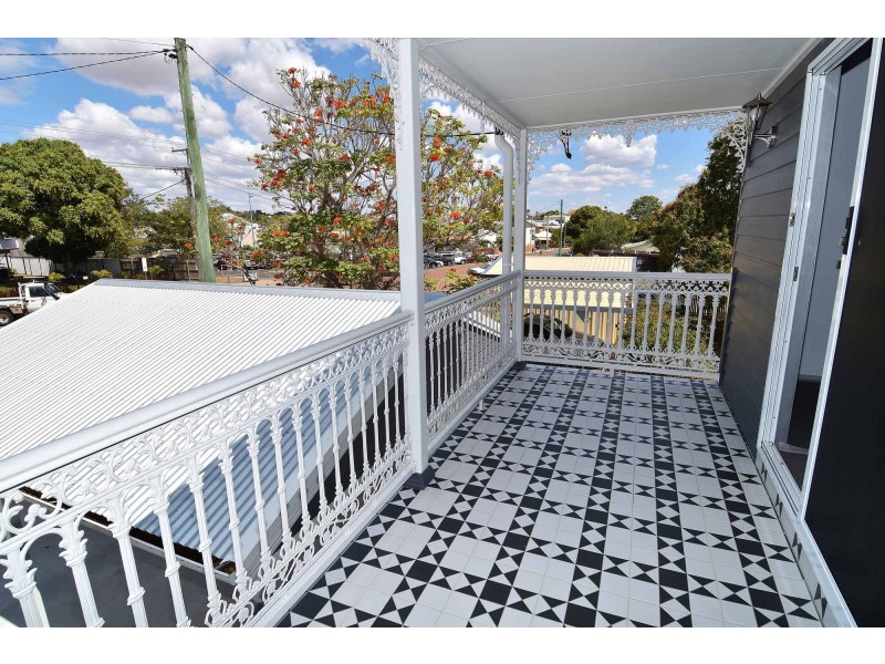 4/15 Ryan Street, Charters Towers QLD 4820