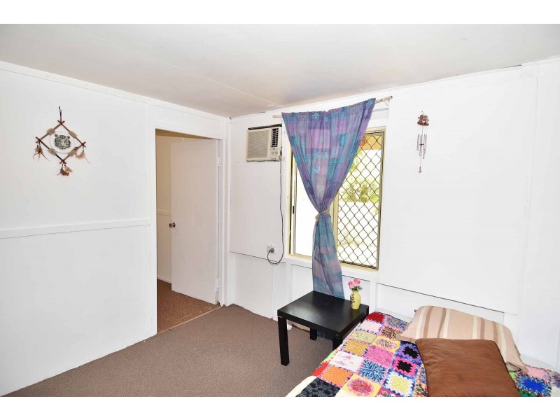 1 Bluff Road, Queenton QLD 4820