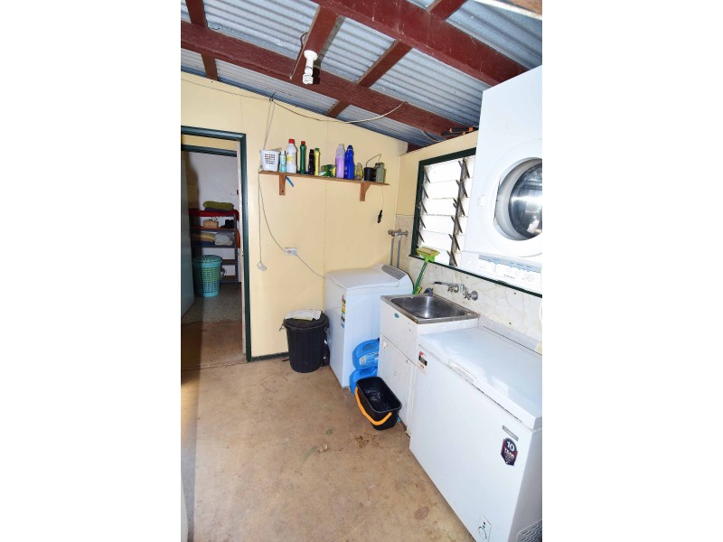 1 Bluff Road, Queenton QLD 4820