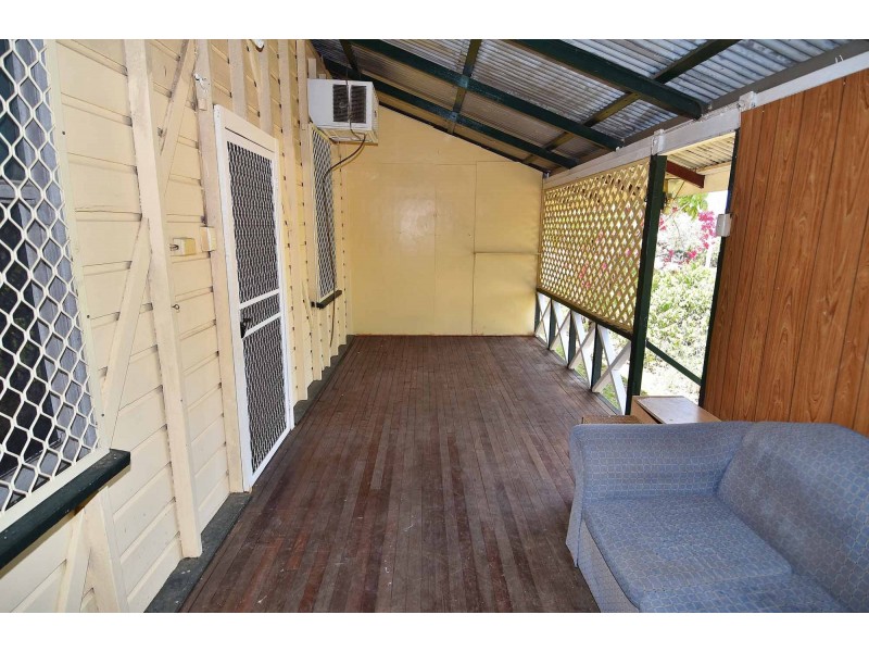 1 Bluff Road, Queenton QLD 4820