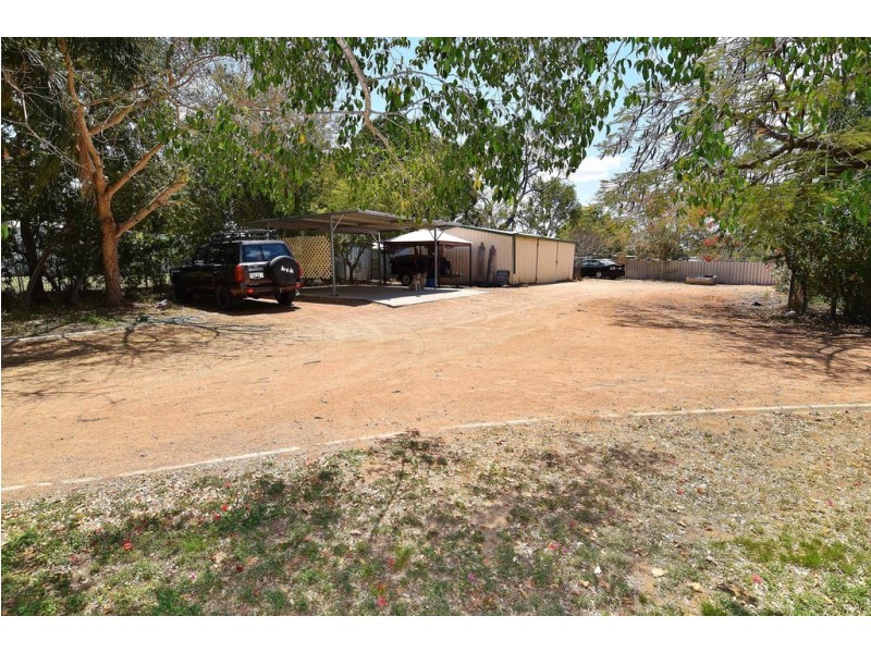 1 Bluff Road, Queenton QLD 4820