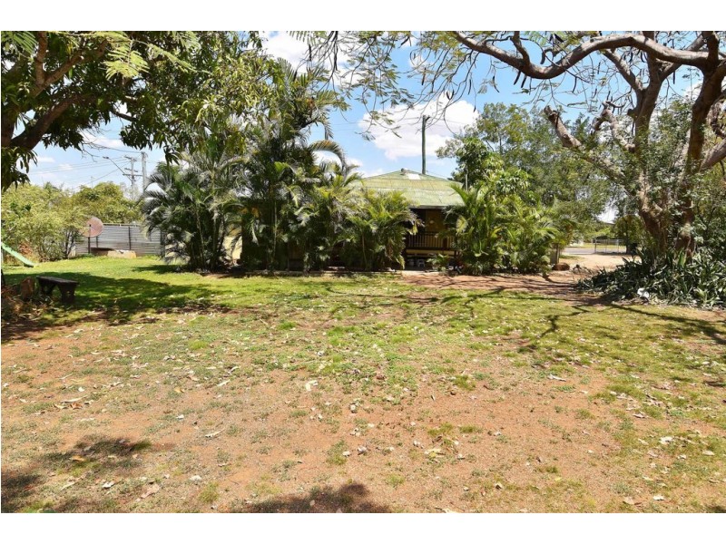 1 Bluff Road, Queenton QLD 4820