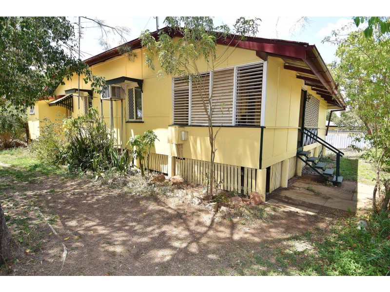 1 Bluff Road, Queenton QLD 4820