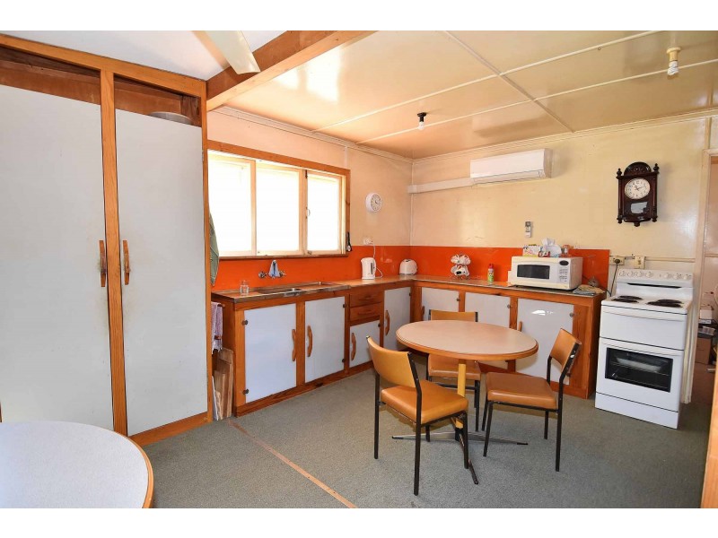 22 Mackay Street, Pentland QLD 4816