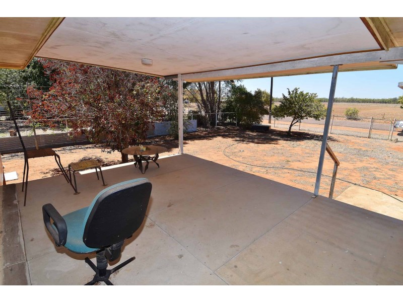 22 Mackay Street, Pentland QLD 4816
