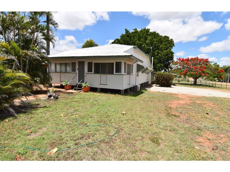22 Gordon Street, Richmond Hill QLD 4820