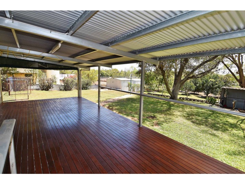 70 York Street, Charters Towers QLD 4820