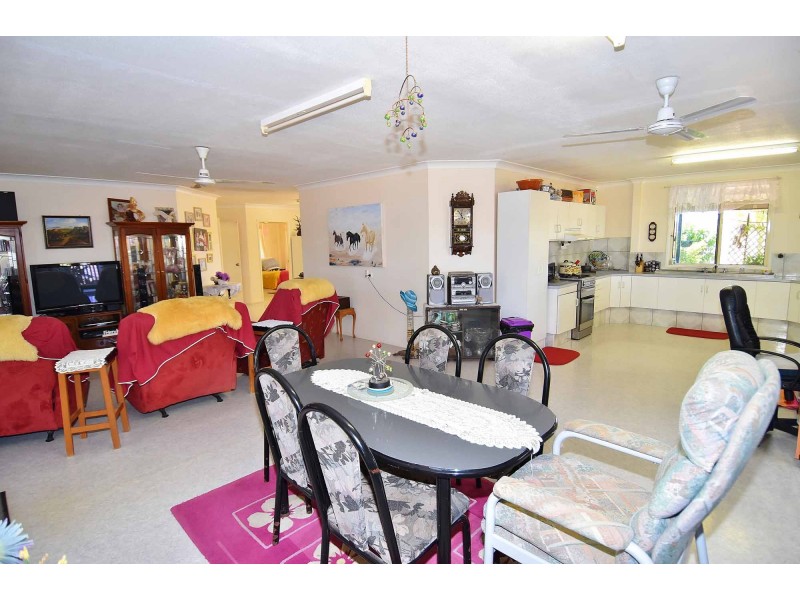 20 Davis Street, Charters Towers QLD 4820